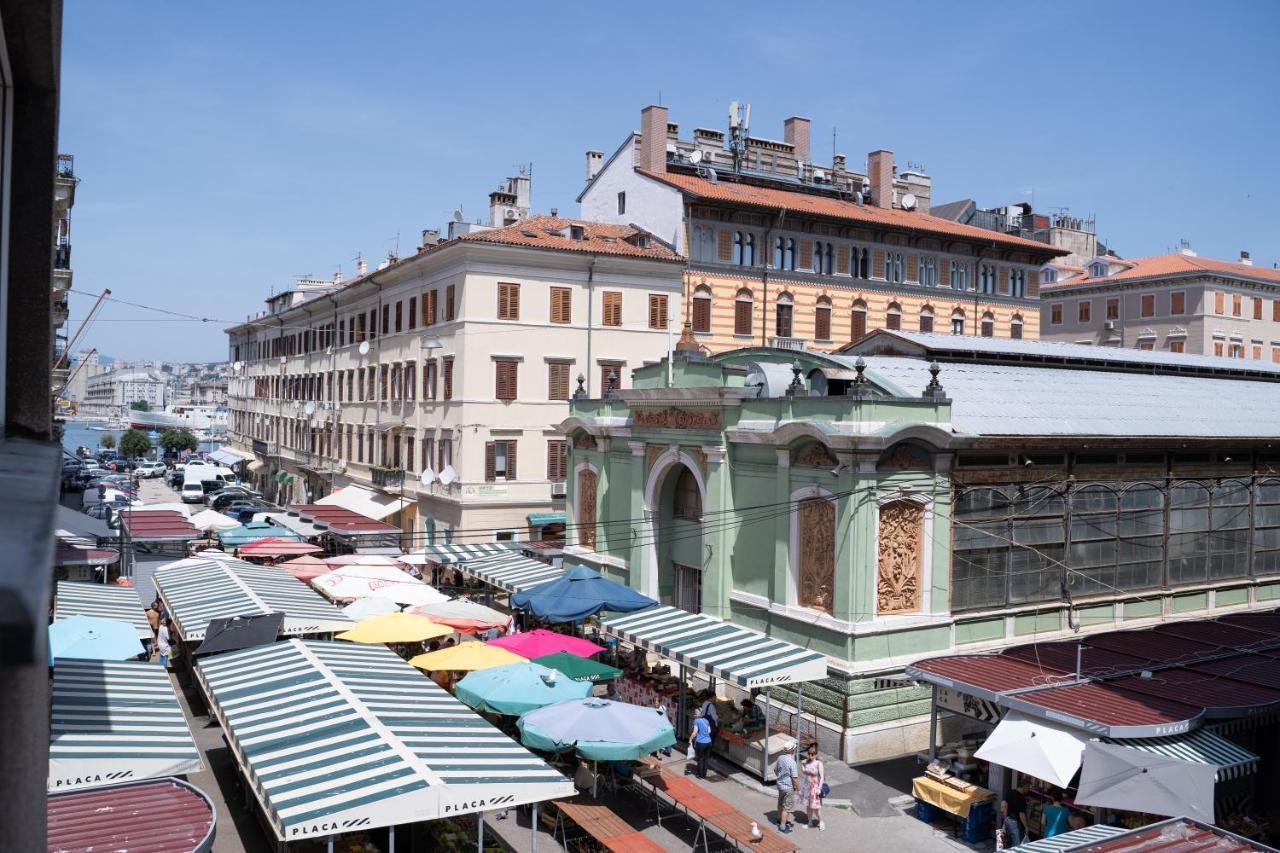 Market Inn - Zagrebacka Rijeka Eksteriør billede